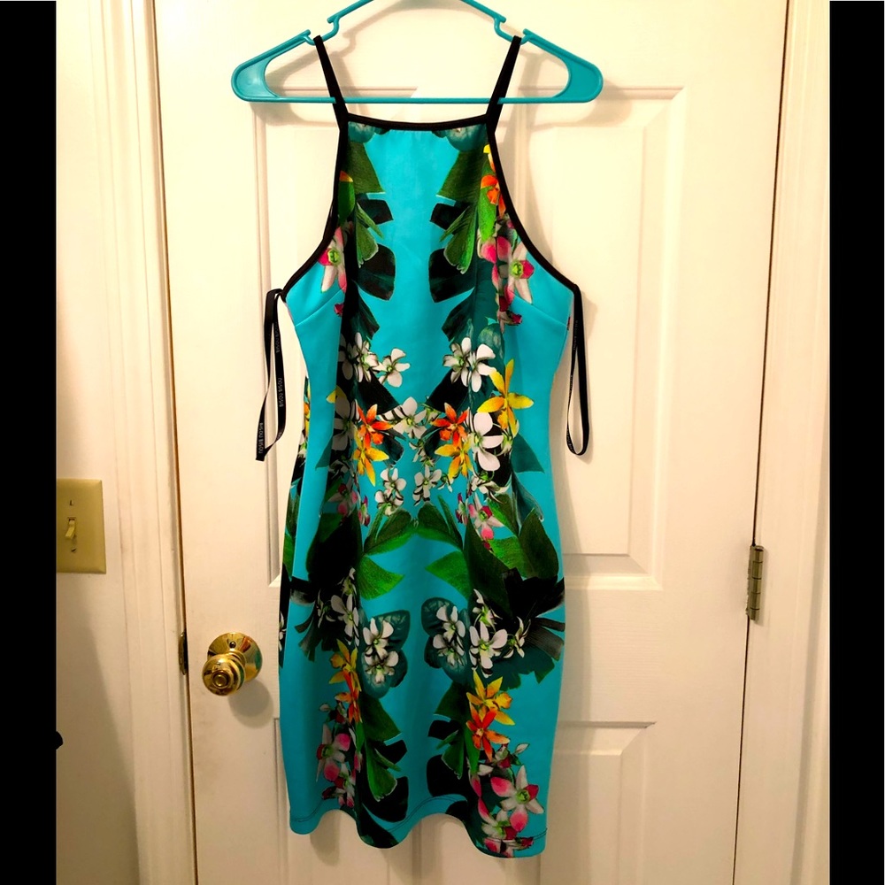 Bisou Bisou size 16 👗